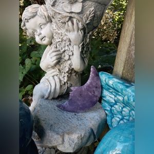 Amethyst Crescent Moon Crystal – Stress Relief & Spiritual Decor